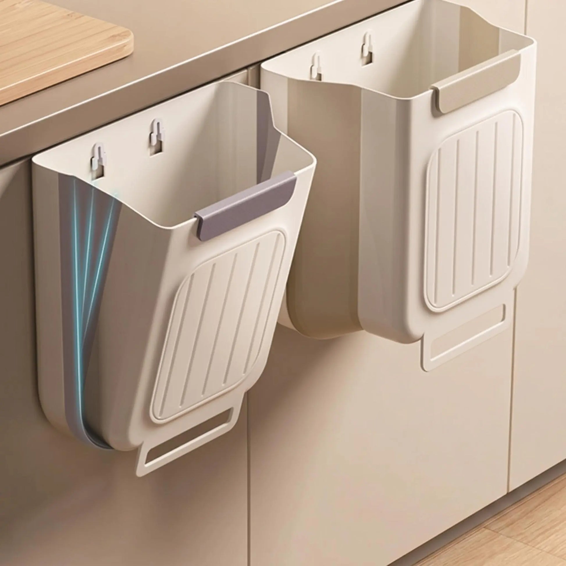 Collapsible Hanging Kitchen Trash Can - Foldable Cabinet Garbage Bin for Countertop and Bathroom (11L)